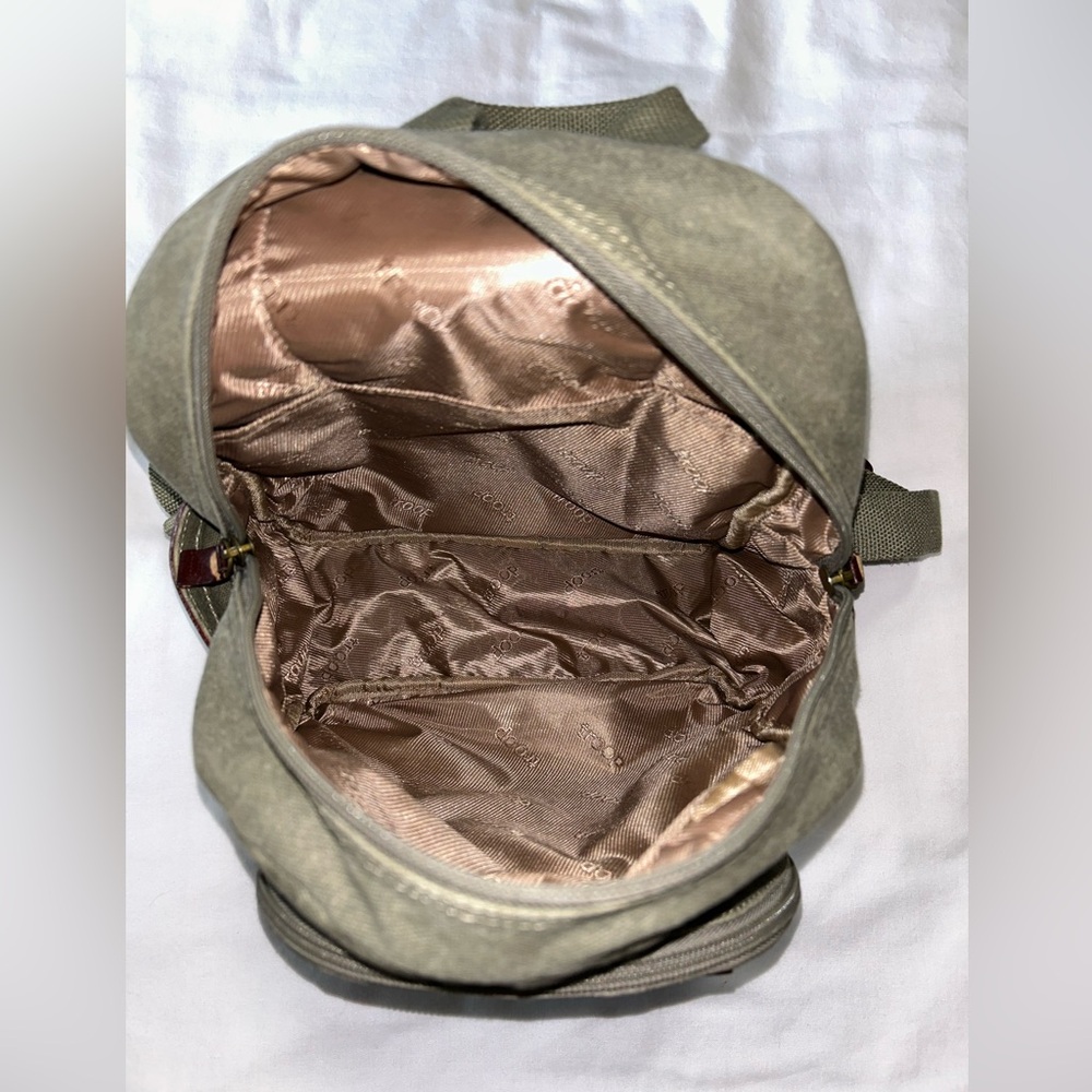 Troop London Classic Canvas Backpack - Small - Picture 2 of 5